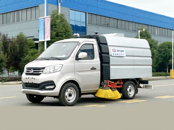 國六長安2方掃路車